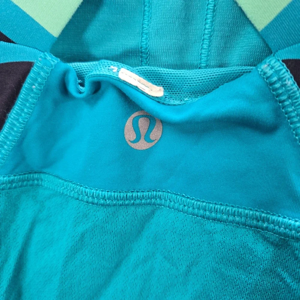 Lululemon Women Activewear Top 4‎ Blue Push Your Limits Tank Workout